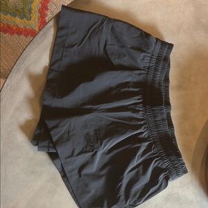 Like New, Athleta Mid Rise Weekender 3” Shorts, Worn Once